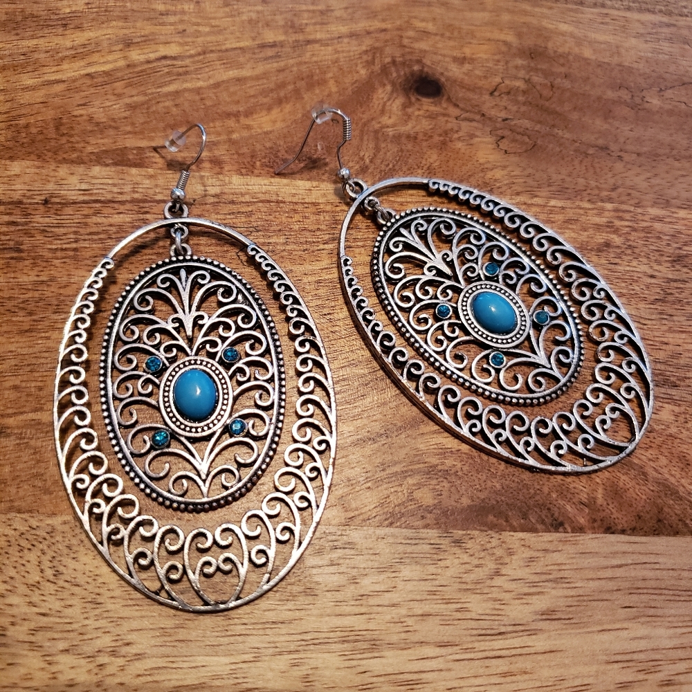 Earings